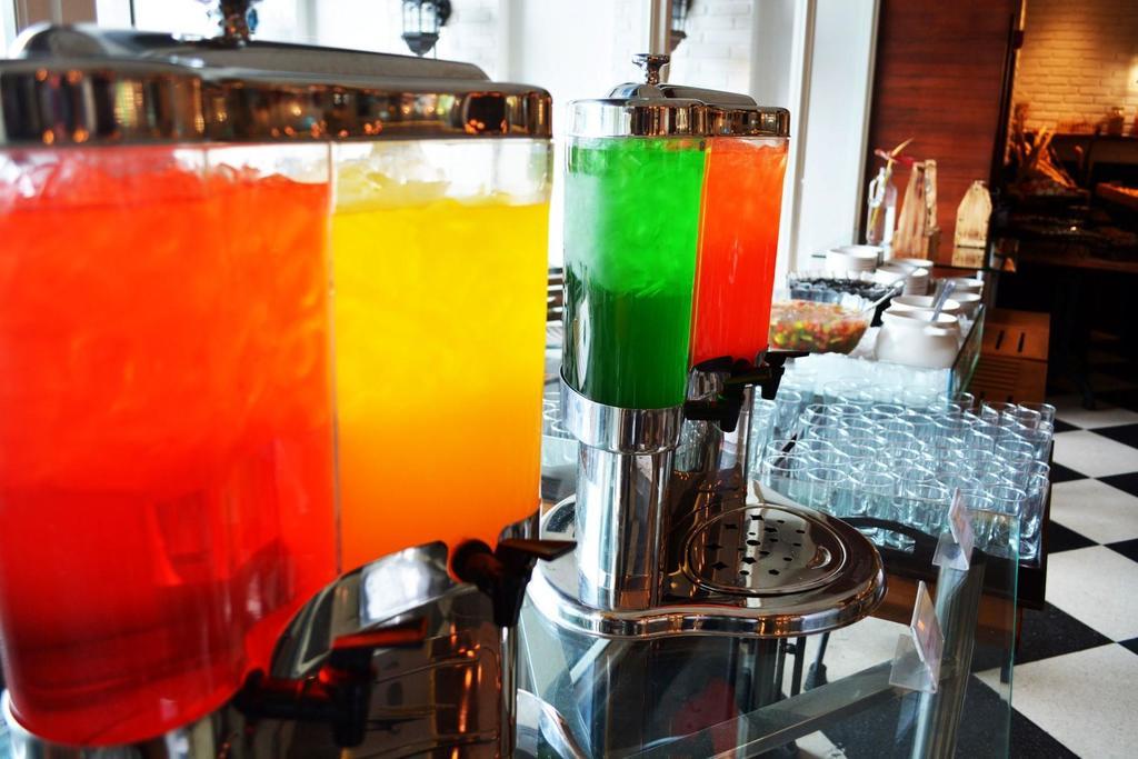 Luminor Hotel Jemursari By Wh With The Best Breakfast In Town And Located Near Surabaya Industrial Estate Rungkut Sier Kültér fotó